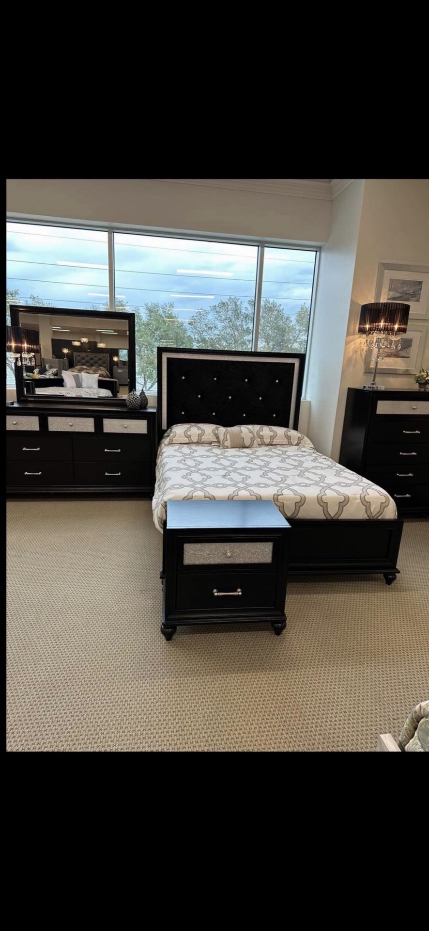 New Queen Bedroom Set