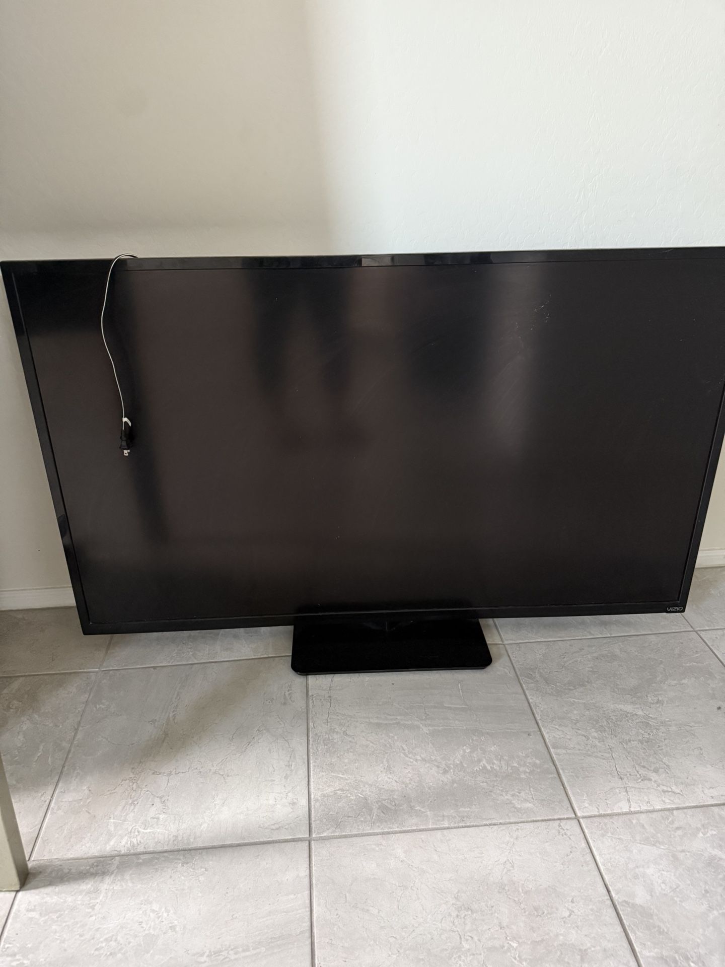 VIZIO 50”