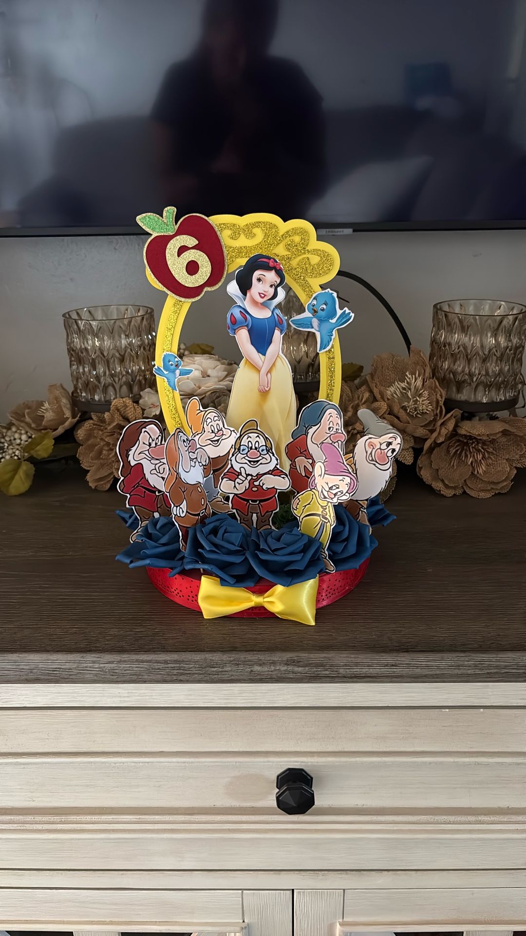 Show White Center Pieces I Have 7 Of Them 