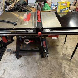 Sawstop 10” contractor saw cns175