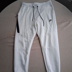 Nike Tech Fleece Pants 
