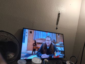 50" Element TV
