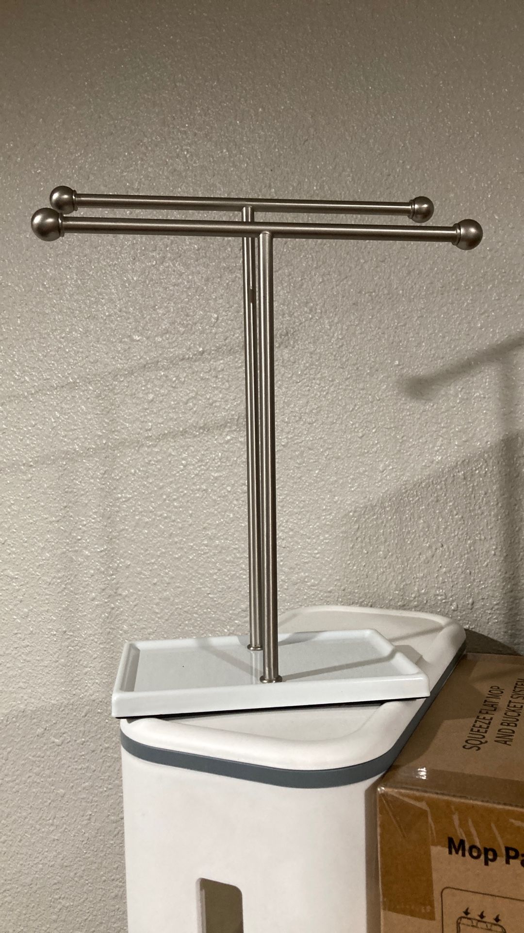 Hand Towel And Jewelry T-Stand