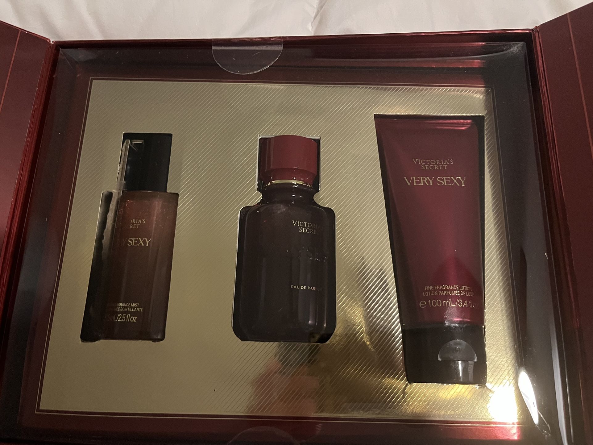 New In Box Victoria’s Secret Very Sexy Perfume Set  50 Ml 3 Piece Set 