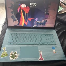 Hp 17”Seafoam Teal Touchscreen With Mouse 