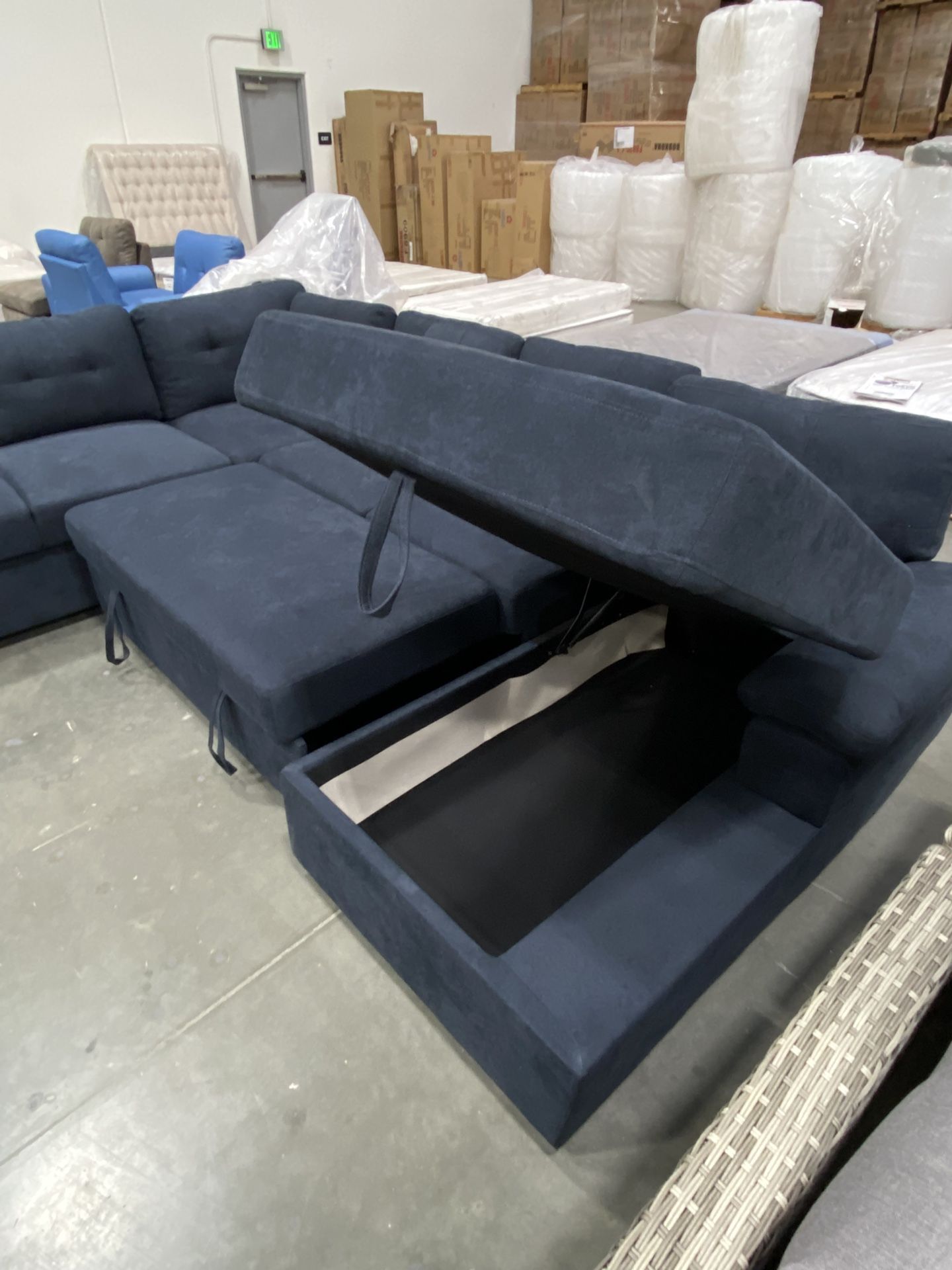 New! Upholstered Large Sectional sofa Bed, Sectional, Sofa, Sofabed, Sofa Bed, Sleeper Sofa, Sectional Sofa With Pull-out Bed, Large Sofa With Storage