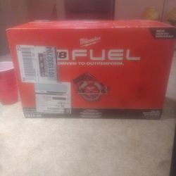 7 1/4 Milwaukee fuel M18 circular saw! Mdl.2834- 20  first 140.00 takes  !