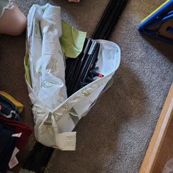 Kids’ Bug Play Tent with Poles - Great Condition