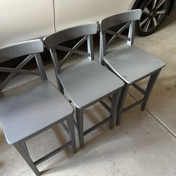 Free Bar Stools