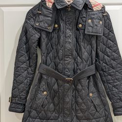 Authentic Burberry Quilted Coat Small-Petite Size.