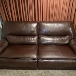 Leather LoveSeat Recliner (Electric)