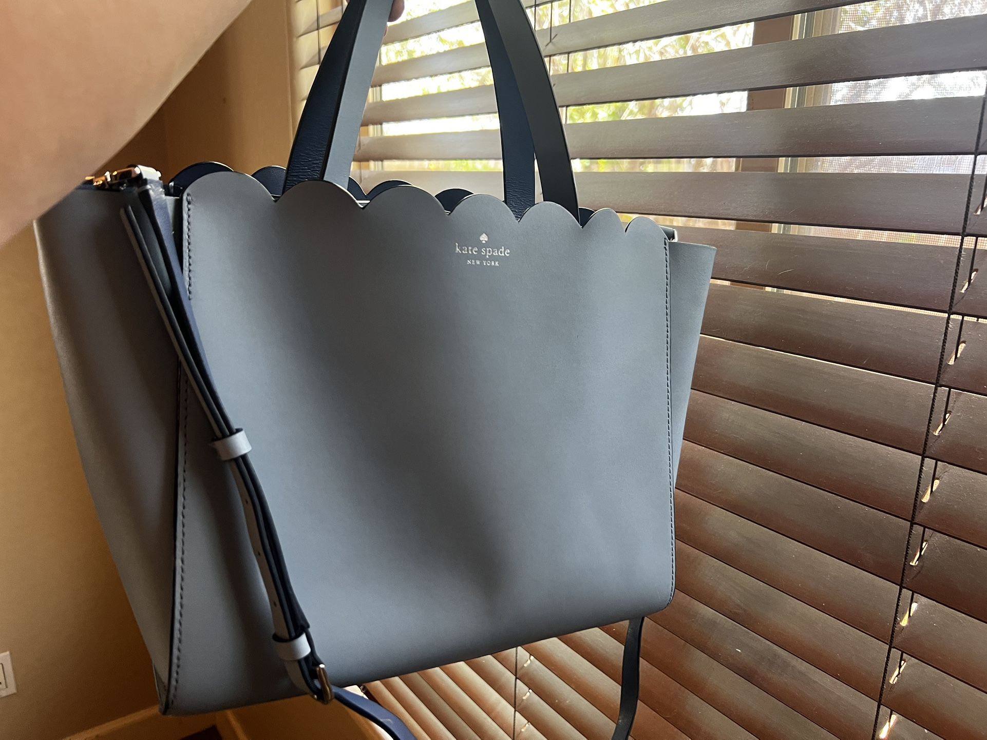 Kate Spade Scalloped Shoulder Bag