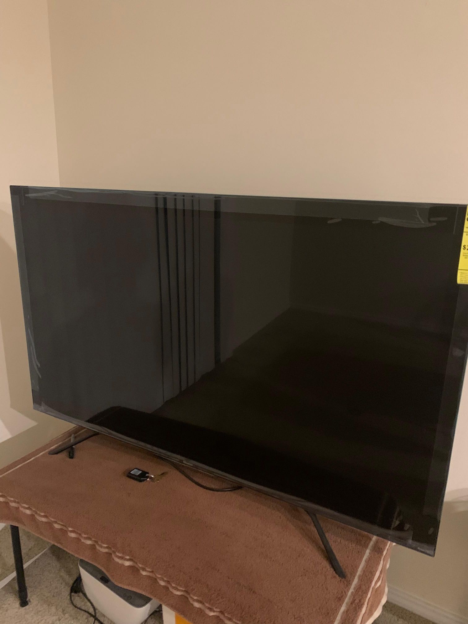 🔥🔥🔥Move Out Sale $129 - Hisense 55inch R8 series - 4K UHD ROKU LED LCD TV