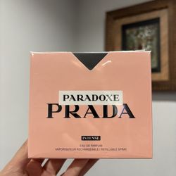Prada Paradoxe Intense EDP 