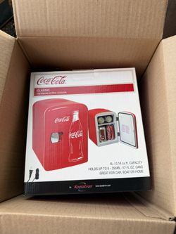 Coca-Cola Classic Red 4L Mini Fridge 12V DC 110V AC Portable Cooler