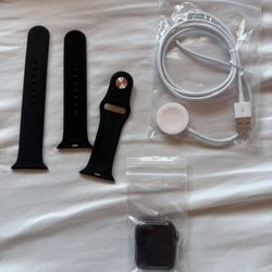 NEW Series 4 Apple Watch