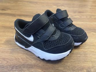 Toddler shoes 8C