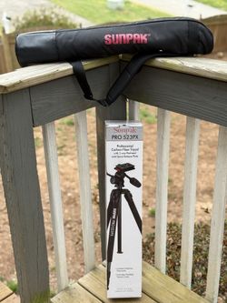 Sunpak PRO 523PX Professional Carbon Fiber Tripod