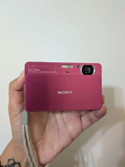 Sony Cyber-shot DSC-T700 Digital Camera
