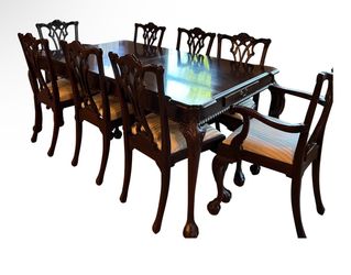1970s Lexington Mahogany Dining Set – 9 Pieces (Table + 8 Chairs)