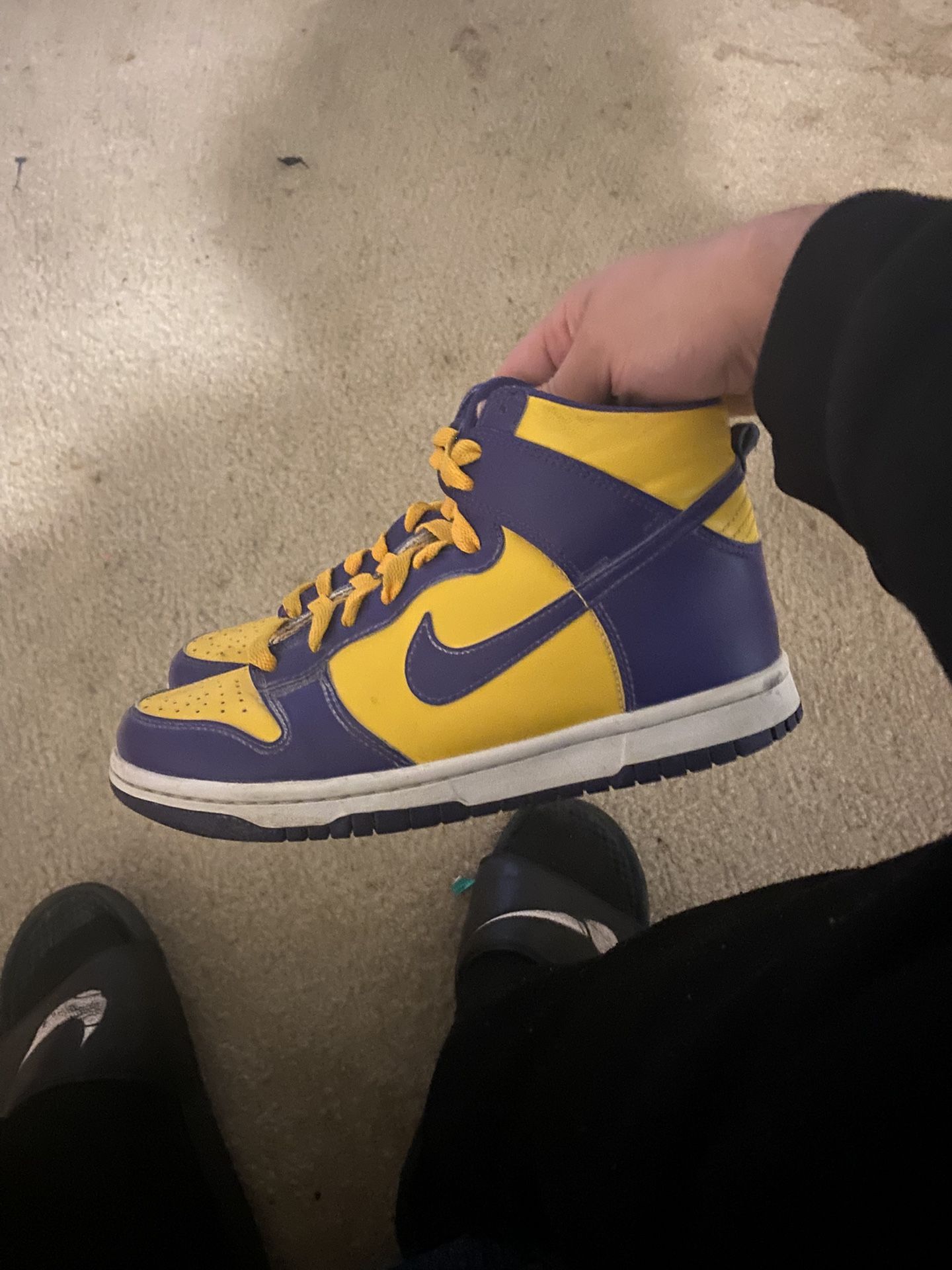 Dunks Lakers Sz 5y