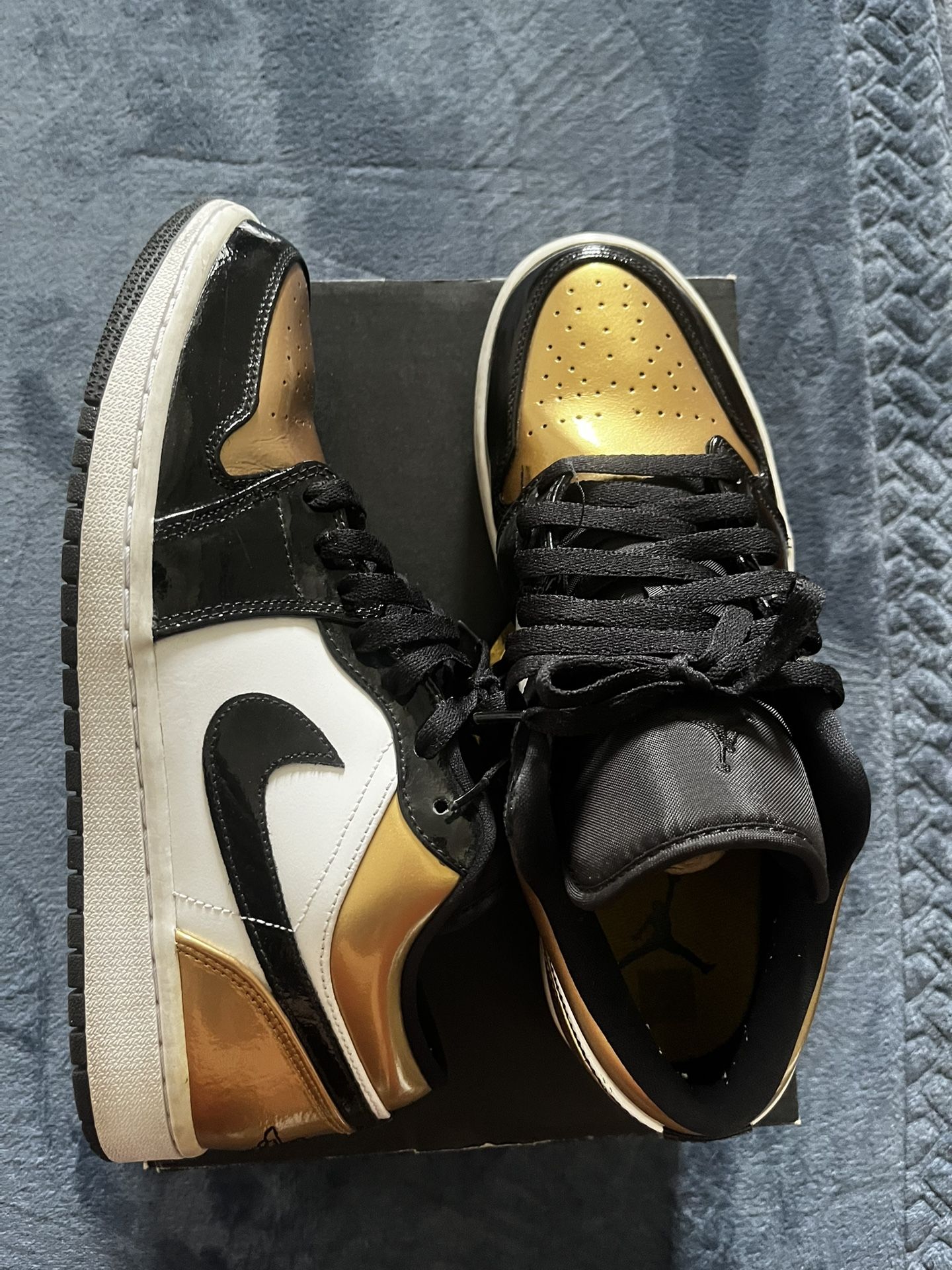 Jordan 1 low size 10