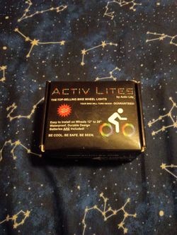 Bike wheel lights