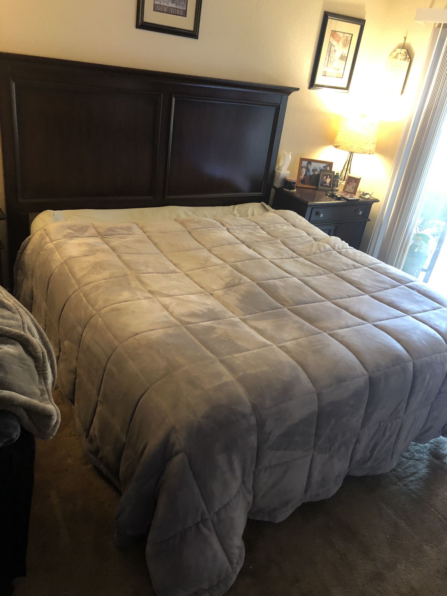 California King Bed Set
