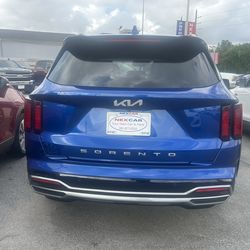 2022 Kia Sorento - 4 cylinder