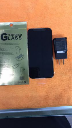 iPhone X 256GB Silver Unlocked