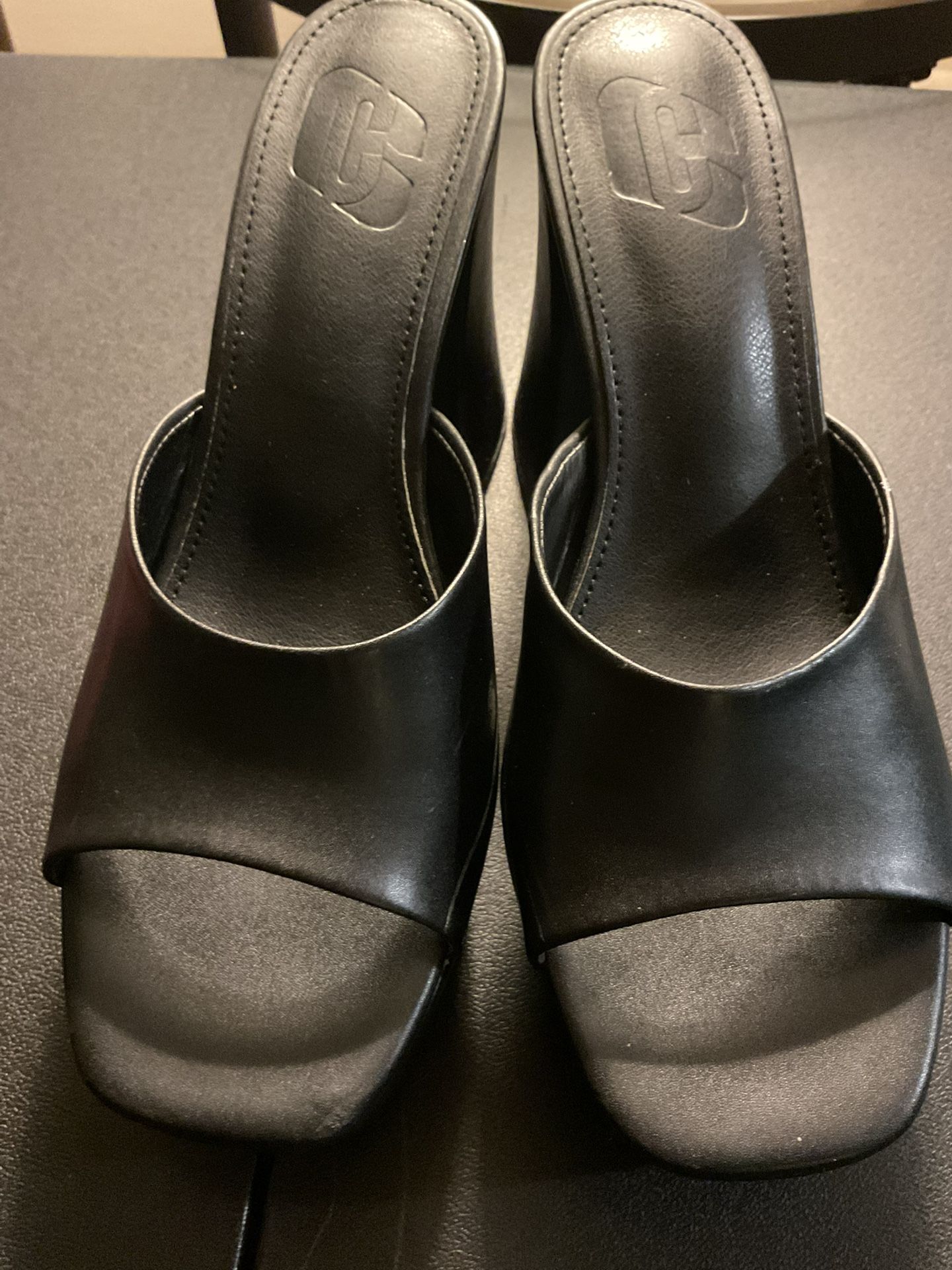 Women’s All Black High Heels Thick Sole