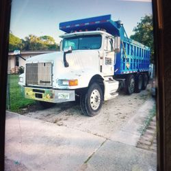 Dump Truck 