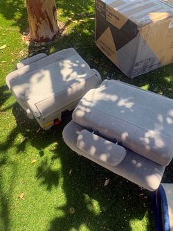 Toyota sienna rear foldable seats pair