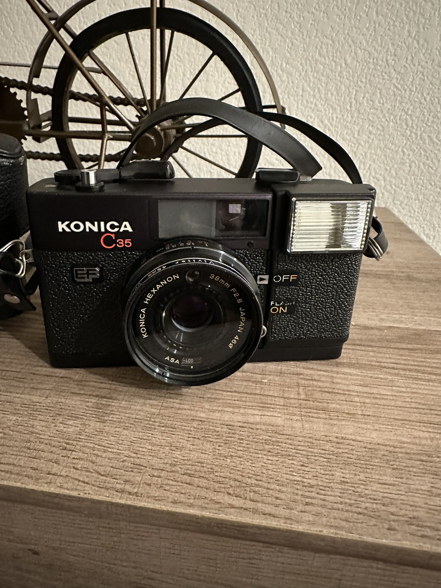 Vintage Konica C35 EF 35mm Camera
