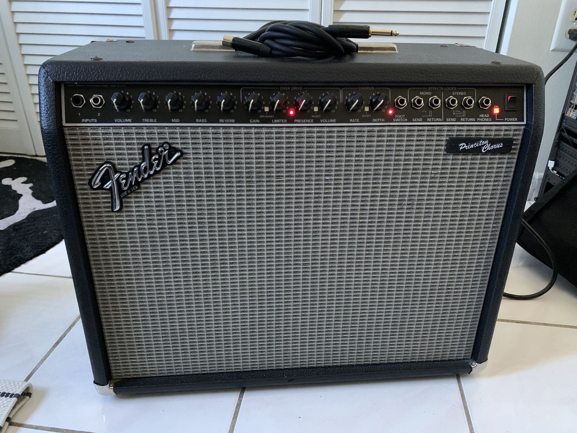 Tested- Fender Princeton Chorus Guitar Amp