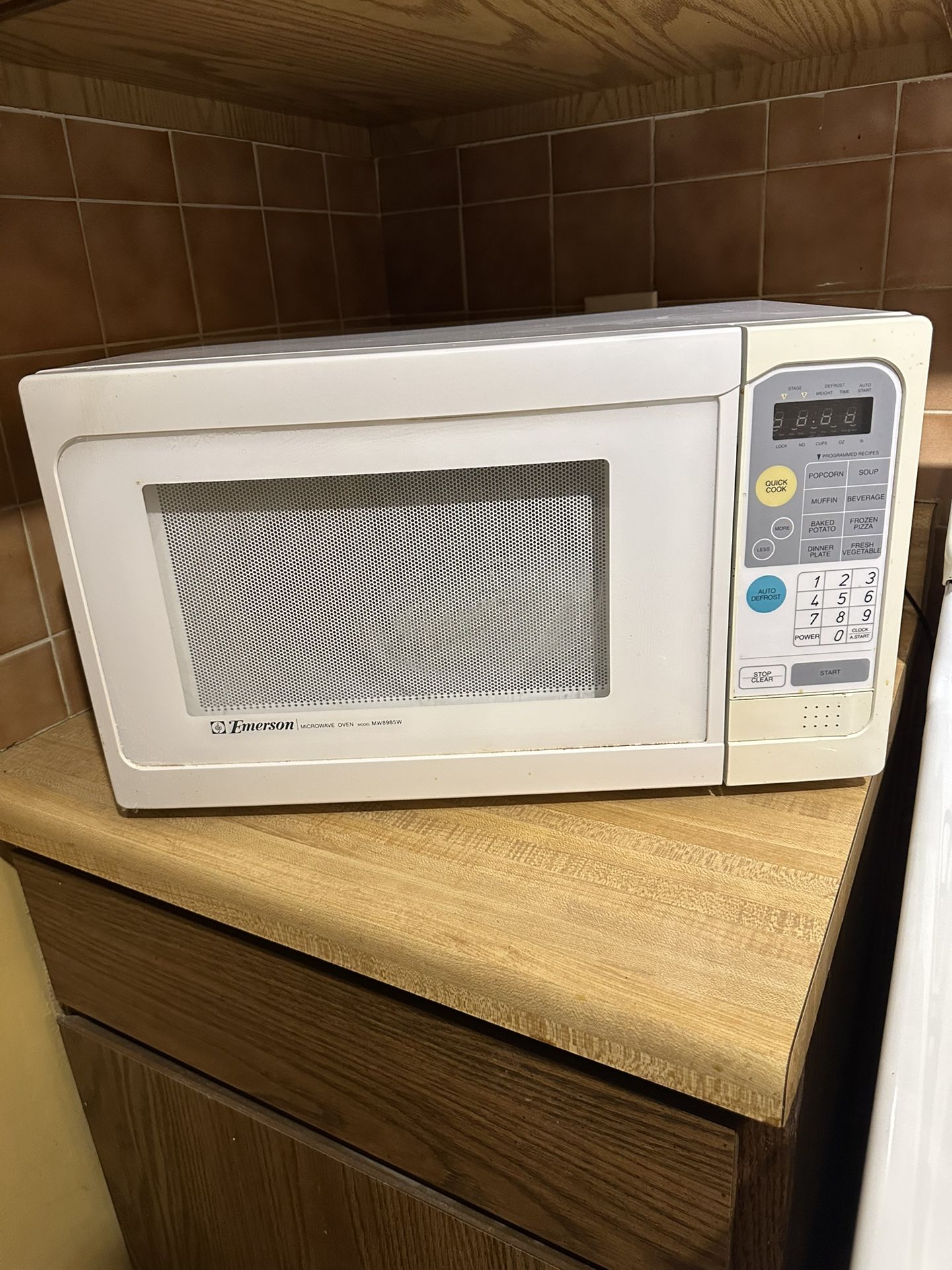 Emerson microwave