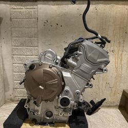 BMW S1000RR 2022 ENGINE 5K MILES 