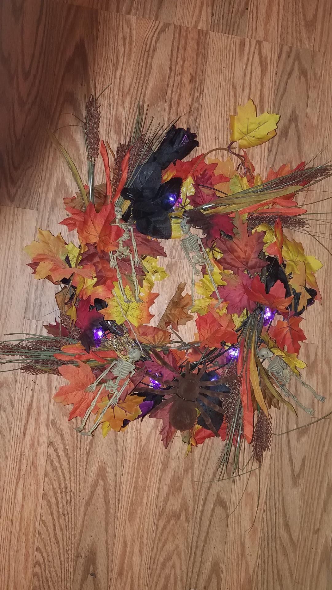Light up Halloween wreath