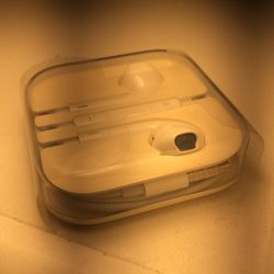 Ear Phones
