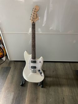 Squier Bullet Mustang HH Limited-Edition Electric Guitar – Olympic White