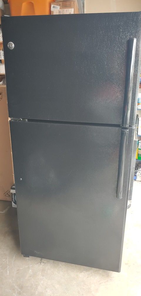 General Electric Fridge
