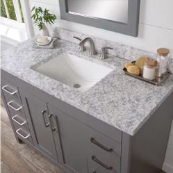 Brand New 49” x 22” Bianco Antico Cultured Marble Vanity Top w/ Undermount Sink & Backsplash