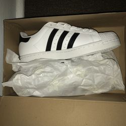 Womens Adidas’s Superstar 