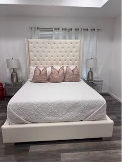 Queen bed