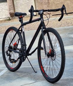 Kent men's road bike size 26 700 on the tires