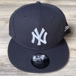 New York Yankees snapback hat 🧢