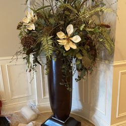 Vase Flower Arrangement