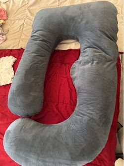 Pregnancy pillow