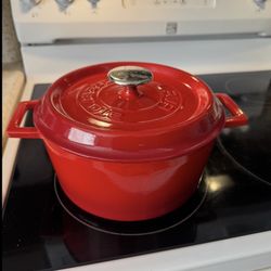 Lava Dutch Oven Pot 