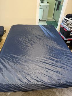 Queen Cot Air Mattress